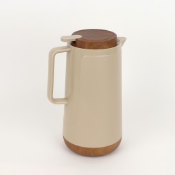 Stylish wooden design thermos - beige - 1.6 litre capacity Stylish wooden design thermos - beige - 1.6 litre capacity