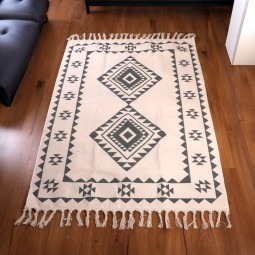  White Bohemian carpet with gray geometric pattern 150*100 CM