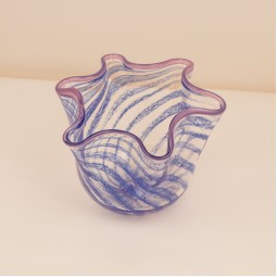 فازة كريستال مخططة باللون الأزرق - 25 × 19 سم - 2M3A200114