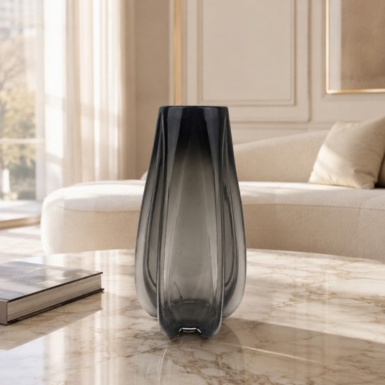 Glass vase with an artistic design - 39 x 21 cm - 2M3A200227 Glass vase with an artistic design - 39 x 21 cm - 2M3A200227