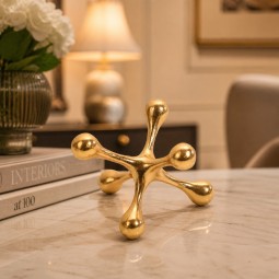 A masterpiece with a distinctive and elegant design - 13 x 15 x 15 cm - 2M3D1900234