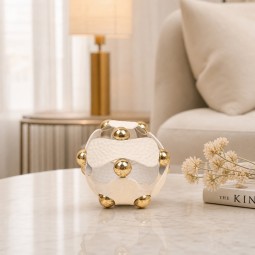 A masterpiece with a distinctive and elegant design - 12*12 cm - 2M3D1900241