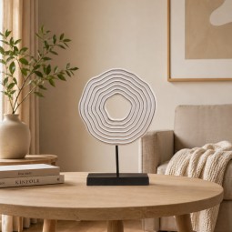 قطعة ديكور بتصميم هندسي دائري باللون الأبيض مع قاعدة سوداء -28×8×38سم-2M3D1900245 قطعة ديكور بتصميم هندسي دائري باللون الأبيض مع قاعدة سوداء -28×8×38سم-2M3D1900245