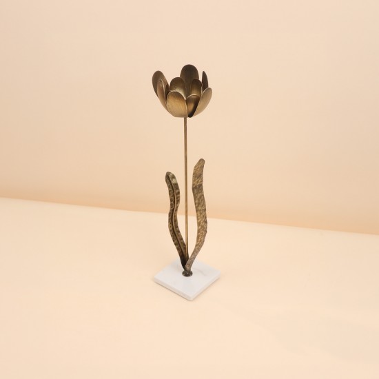 A luxurious metal decorative masterpiece - 14*14*43cm - 2M3D1900267A