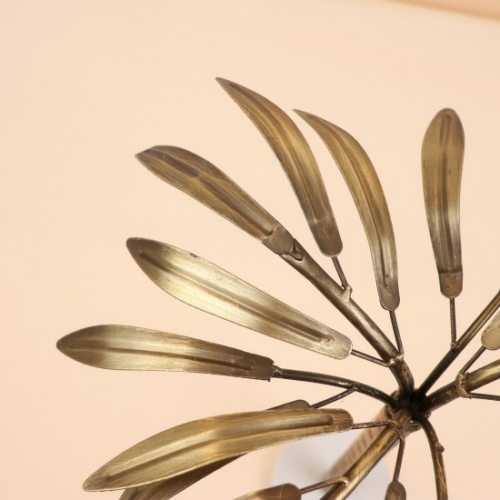 Metal decorative piece with a modern touch - 30*29.5*31cm - 2M3D1900271A Metal decorative piece with a modern touch - 30*29.5*31cm - 2M3D1900271A
