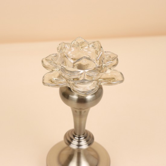 A distinctive candlestick with an elegant touch - 9.5*9.5*21cm - 2M3C300114
