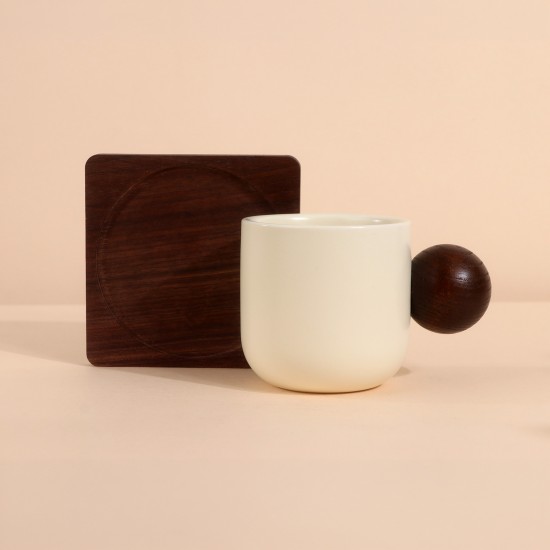 Ceramic coffee mug with an elegant wooden base - 1 piece - 2M1T400365