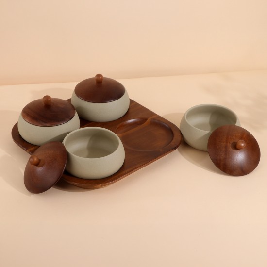 Luxury ceramic serving box set with wooden base - 4 compartments