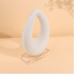 A modern masterpiece ring with a contemporary design – 27×17×10 cm - 2M3D1900268