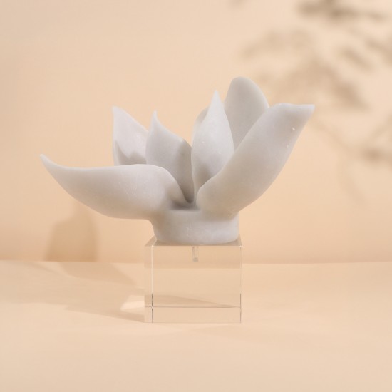 A modern masterpiece, luxurious design – 27×10×10cm - 2M3D1900271