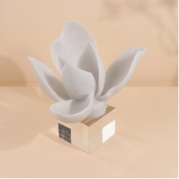 A modern masterpiece, luxurious design – 27×10×10cm - 2M3D1900271
