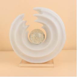 A modern masterpiece ring with a contemporary design – 30×31×9 cm - 2M3D1900290