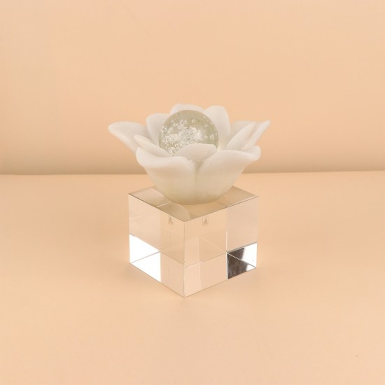 A modern rose-shaped art piece with a contemporary design – 14×15×12 cm - 2M3D1900292
