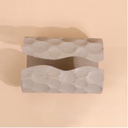 علبة مناديل بتصميم فاخر 18×5×14×9سم 