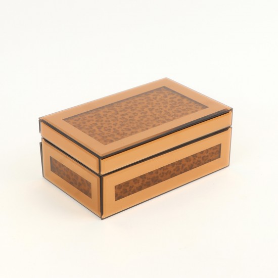 Luxury jewelry box with an elegant design - 24×15×10cm