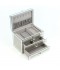 Luxury jewelry box with an elegant design, 23.5 x 15.5 x 18 cm