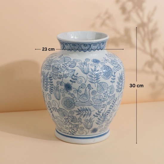 Ceramic vase with a modern design pattern - 2M3A100313