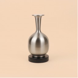 فازة استيل انيقة - فضي -25×10×10 سم - 2M3A400372