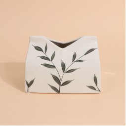 Ceramic tissue box with a unique design - 19 x 13 x 12 cm - 2M3D2400115