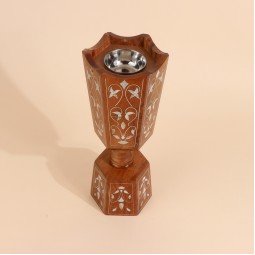 Natural wood incense burner with a unique design - 13 x 32 cm - HDC-24 Natural wood incense burner with a unique design - 13 x 32 cm - HDC-24