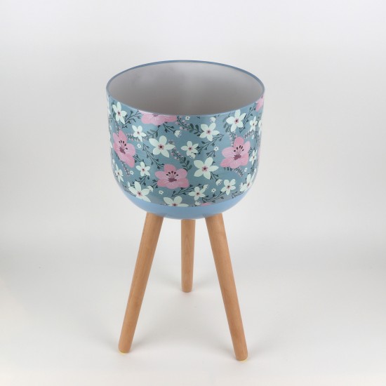 Decorative metal plant stand with a floral pattern and wooden legs - 2SS3-M04-003