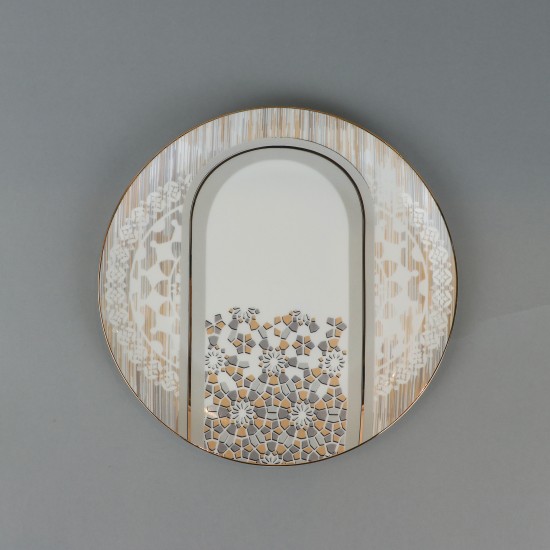 Decorative plate with a modern design -10 inches