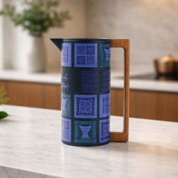 A distinctive heritage-designed purple thermos - bearing the phrase "Our pride is in our generosity" - 1 liter - 2G1B200194