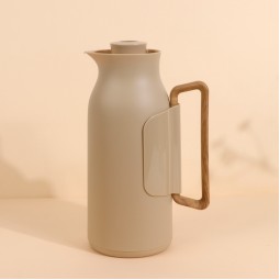 A uniquely designed hospitality thermos with a wooden handle - push-button - 1 liter - 2S1B2000074