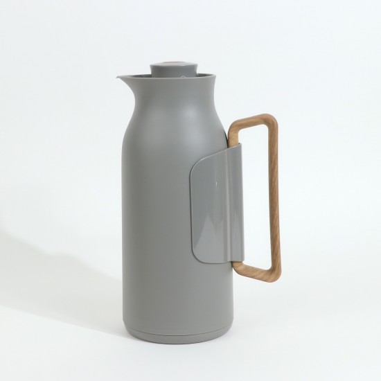A uniquely designed hospitality thermos with a wooden handle - push-button - 1 liter - 2S1B2000075