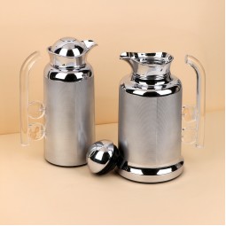 Stylish coffee and tea thermos set - 1 liter + 0.7 liter capacity - with push-button - 2S1UU100129 Stylish coffee and tea thermos set - 1 liter + 0.7 liter capacity - with push-button - 2S1UU100129