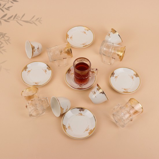 Tea and coffee serving set – clear glass and porcelain with a gold touch – 36 pieces Tea and coffee serving set – clear glass and porcelain with a gold touch – 36 pieces