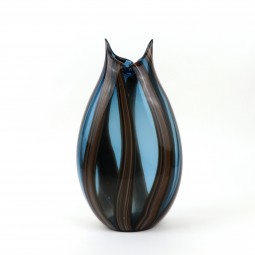 Luxury glass vase with a wavy design