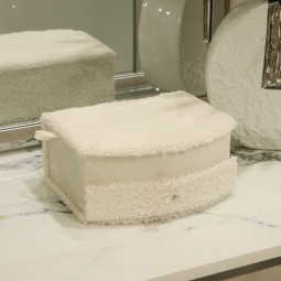 صندوق منظم اكسسوارات لون ابيض - 2GG26-178