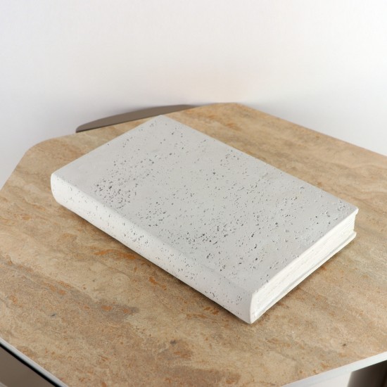 تحفة على  شكل كتب 26.5 × 15 سم - 2MM3-E01-016
