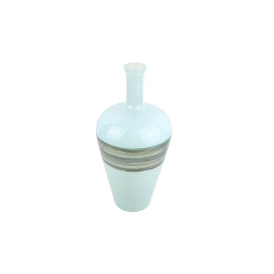 Glass vase with a distinctive design, made in India