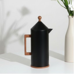 Modern design stainless steel thermos in black color with a handle and wooden finish - capacity 1 liter Modern design stainless steel thermos in black color with a handle and wooden finish - capacity 1 liter