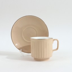 طقم فناجين شاي بورسلان كلاسيكي  – 6 فناجين مع طبق
