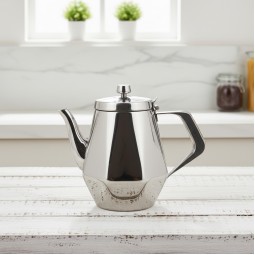 0.9L Stainless Steel Kettle with a Classic, Elegant Design 0.9L Stainless Steel Kettle with a Classic, Elegant Design