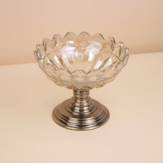 Luxury crystal serving dish with a gold base - 24*24*19.5cm - 2M1M200588
