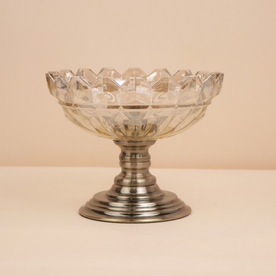 Luxury crystal serving dish with a gold base - 24*24*19.5cm - 2M1M200588