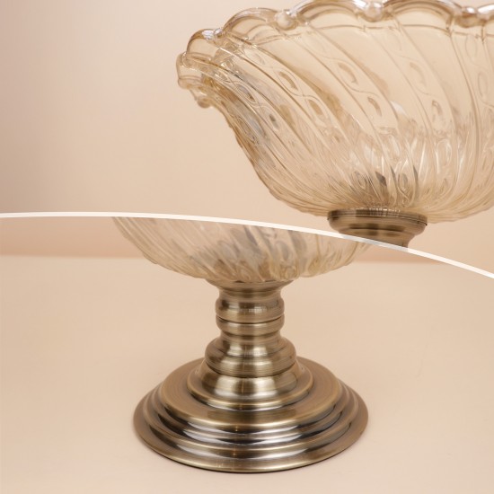 Luxury crystal serving dish with a gold base - 28*28*19cm - 2M1M200591