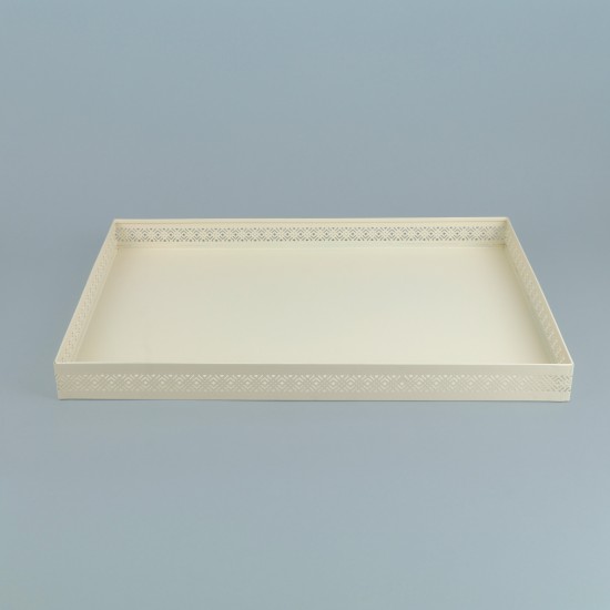 Elegant serving tray with geometric patterns