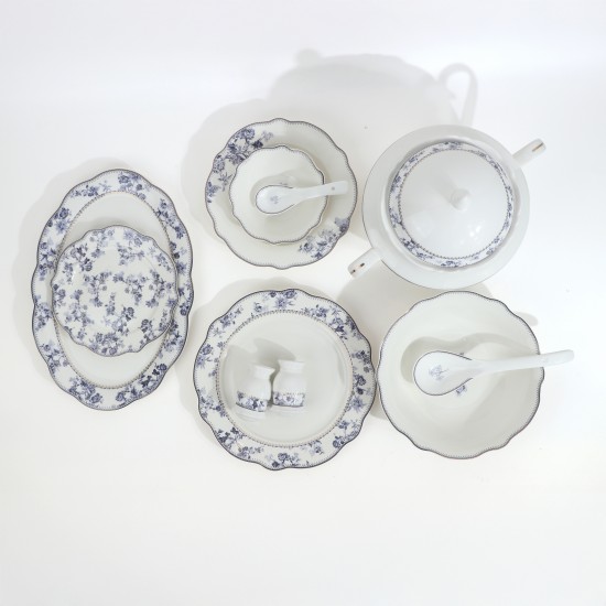 Luxury 70-Piece Porcelain Dinner Set - Classically Elegant Pattern, Serves 12 Luxury 70-Piece Porcelain Dinner Set - Classically Elegant Pattern, Serves 12