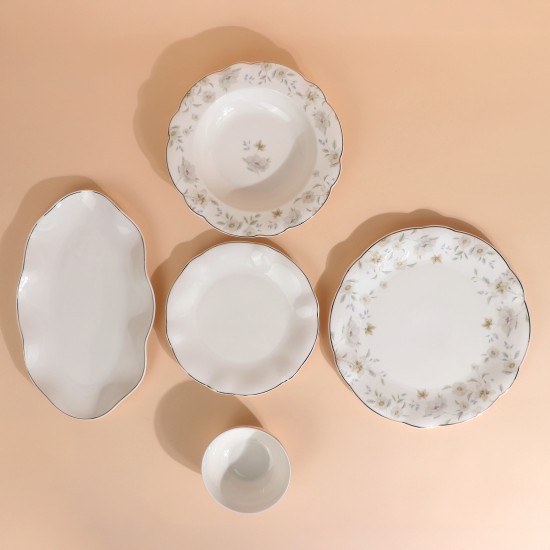 Luxury porcelain dinnerware set with a floral pattern – 26 pieces