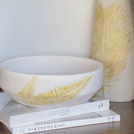White Home Decor Plate Leaf Drawing 26cm White Home Decor Plate Leaf Drawing 26cm