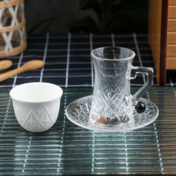 Elegant 36-piece coffee and tea cup set / white and transparent