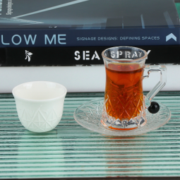 Elegant 36-piece coffee and tea cup set / white and transparent