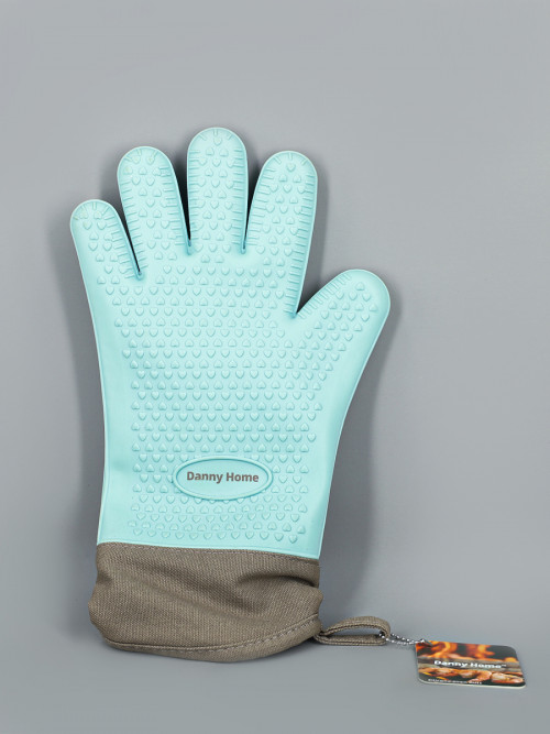 Heat and water-resistant silicone oven gloves, suitable for BBQ and dishwashing
