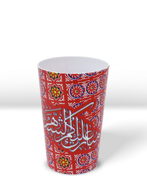 A set of plastic cups with the words Mubarak Alim Al-Shahr 6 pieces