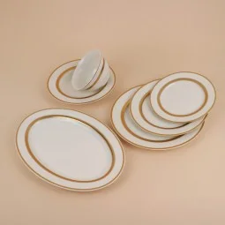 Luxury porcelain dinnerware set with a gold pattern, 32 pieces - 2S1MM100096